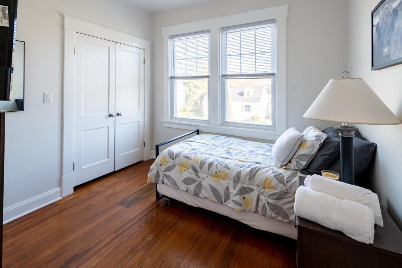 Contemporary 3-Bedroom Home With Balcony In Rva Richmond Exterior foto