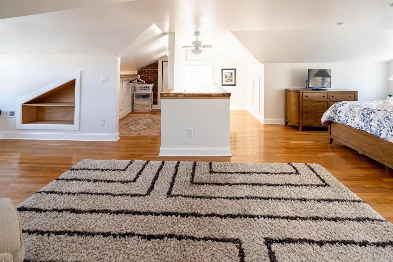 Contemporary 3-Bedroom Home With Balcony In Rva Richmond Exterior foto